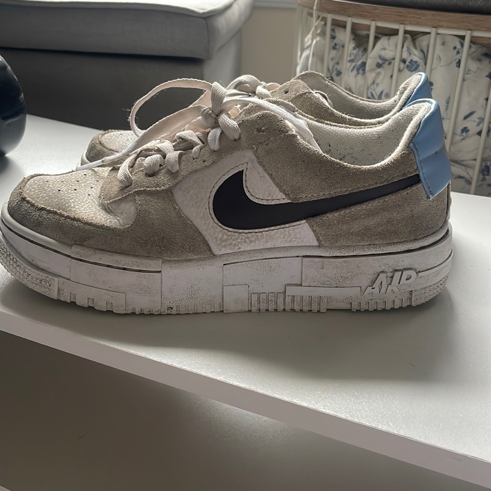 Nike Air Force One disrupt